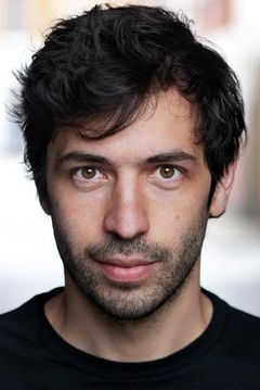Paul Gorostidi interpreta Nathan