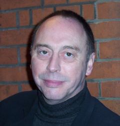 Stephen Tate interpreta Fauchelevent