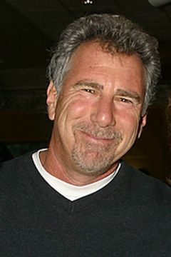 Jerry Houser interpreta Dave'Killer' Carlson