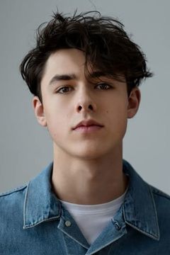 Henri Picard interpreta Vince (13-16 ans)