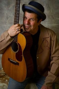 Jono Manson interpreta Pineview Band