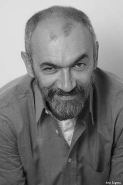 Miro Landoni interpreta Commissario Canna