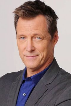 Matthew Ashford interpreta Guy in Club
