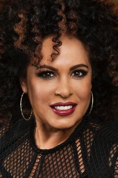 Christine Anu interpreta Kali