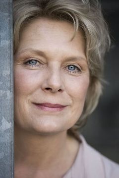 Janette Rauch interpreta Claudia Fischer