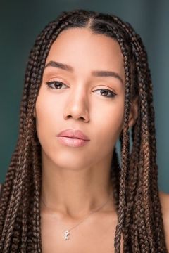 Najah Bradley interpreta Rachel