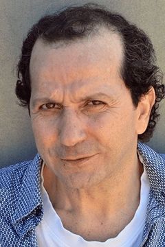 Omar Bekhaled interpreta Taxi driver