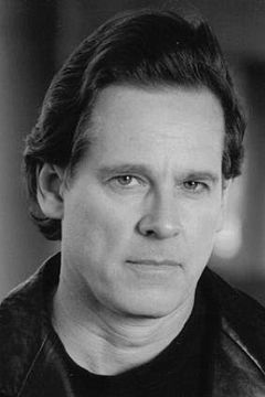 Jeff McCracken interpreta Sailor (uncredited)