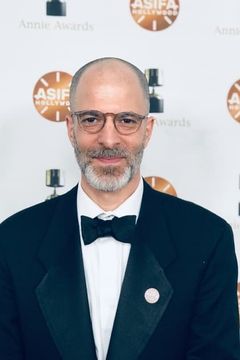 David Ian Salter interpreta Additional Voices (voice)