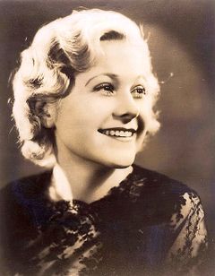 Dorothy Layton interpreta Laid-off Circus Performer (uncredited)