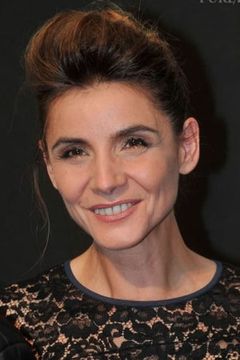 Clotilde Courau interpreta Mina
