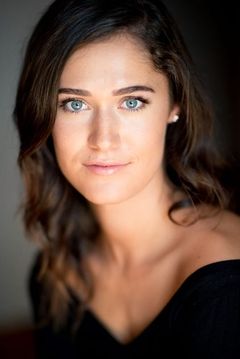 Savannah Lamble interpreta Sylvia Zamperini