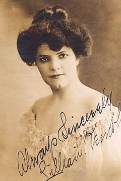 Lillian Kemble-Cooper interpreta Bonnie's Nurse in London
