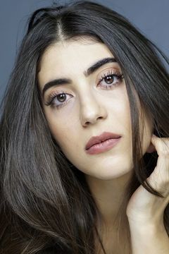 Yasmine Bouabid interpreta Rescue Chopper Pilot