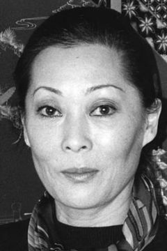 Francesca Tu interpreta Chinese Girl
