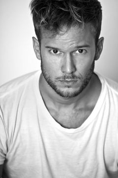 Paolo Stella interpreta Antonio Esposito