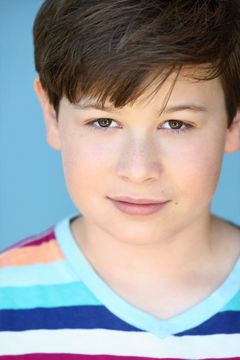 Henry Kaufman interpreta Chad / Chet (voice)