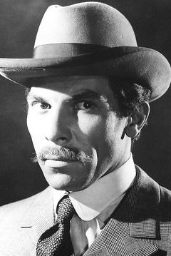 Larry Chance interpreta Black Wolf