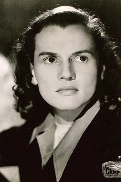 Harriet Medin interpreta Customer (uncredited)