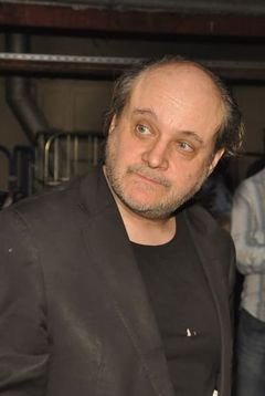 Paulus Manker interpreta Friedrich Morlach