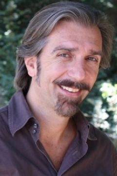 Francesco Ciampi interpreta Beggar