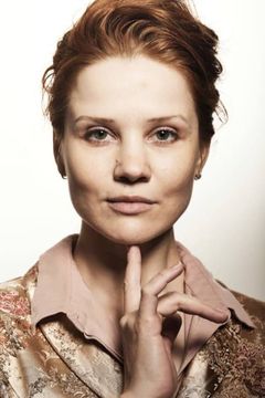 Zina Zinchenko interpreta Sarah