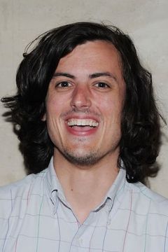 Keith Poulson interpreta College Student / Activist (uncredited)