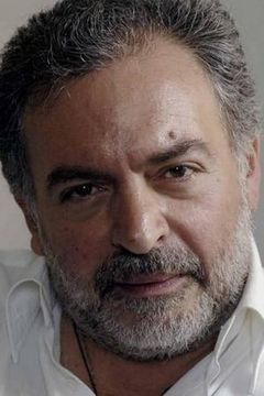 Gianni Parisi interpreta Direttore editoriale