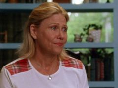 Judy Clayton interpreta Martha Mertz