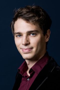 Emanuele Arioli interpreta Charles Castro