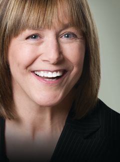 Geri Jewell interpreta Jewel