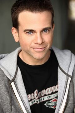 Mikey Kelley interpreta Bill McLemore (voice)