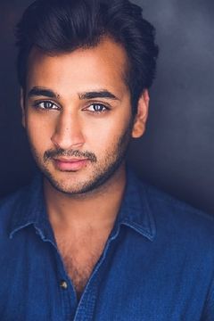 Neal Gupta interpreta Tech #1