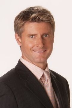 Kevin Jubinville interpreta Pete Naylor