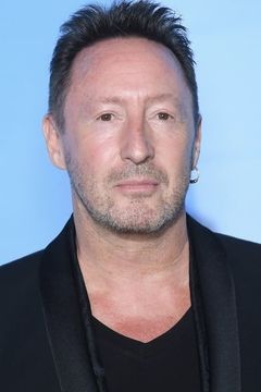 Julian Lennon interpreta Bartender 3 In Biker Bar