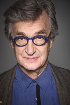 Wim Wenders interpreta Self - Narrator (voice) (uncredited)
