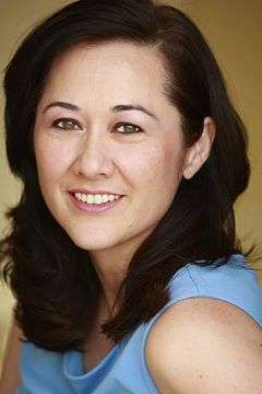 Kym Miller interpreta Teenage Girl #2 (voice)