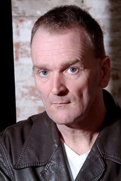 Tim Potter interpreta Soldier Hank (uncredited)