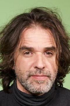 Rafel Plana interpreta Claudio Garcia