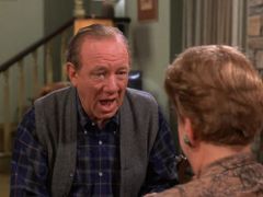 Paul Hartman interpreta Dr. Taylor