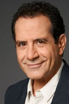 Tony Shalhoub interpreta Adrian Monk