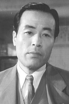 Eitarō Ozawa interpreta Police Sgt. Miyashita