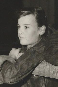 Judy Nugent interpreta Judy