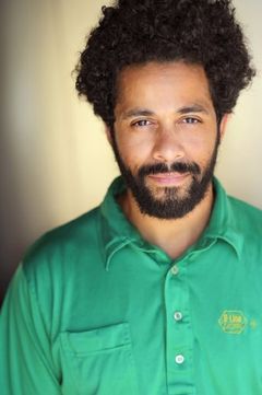 David Douglas interpreta Rasta