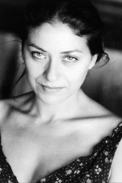 Carmela Gentile interpreta Beba