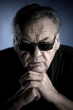 Jerzy Skolimowski interpreta Colonel Chaiko
