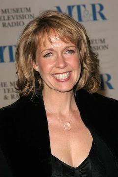 Monica Horan interpreta Amy MacDougall-Barone