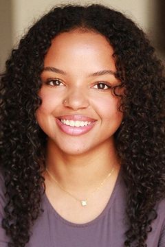 Sierra Pompey interpreta Nervous Student