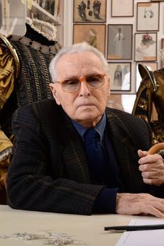 Piero Tosi interpreta Sé stesso