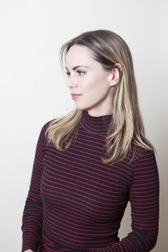 Melissa Hood interpreta Meghan Lewis-O'Connor